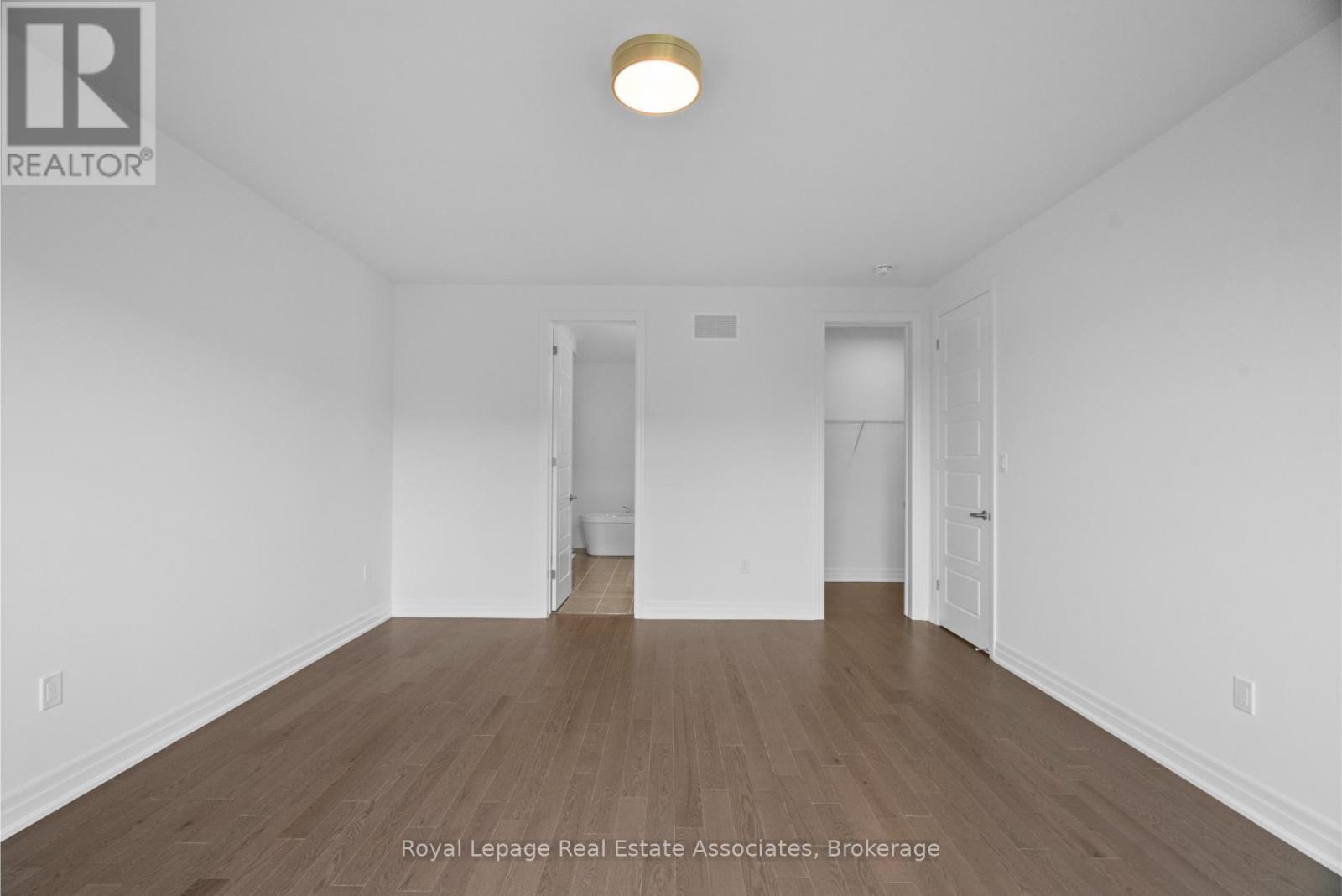 3142 Duggan Trail, Oakville, ON - Indoor Photo Showing Other Room