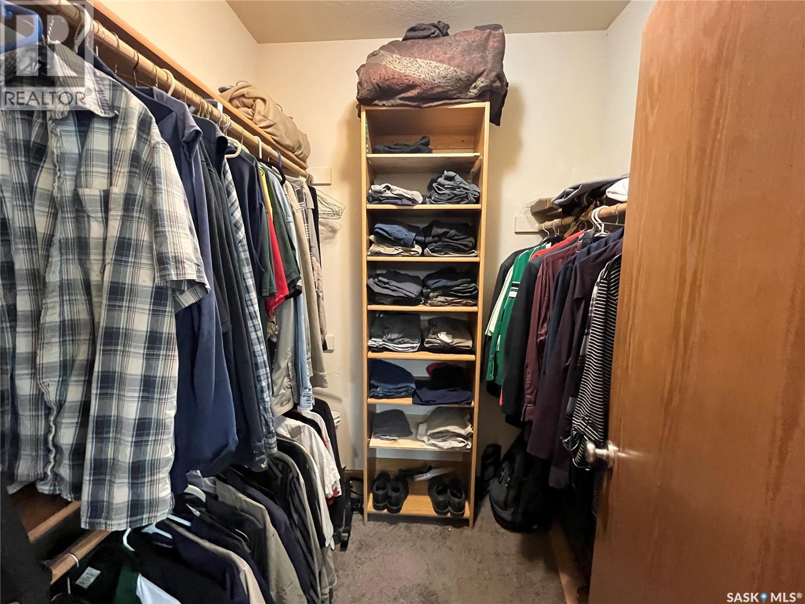 105 Jim Headington Way, Wadena, SK - Indoor With Storage