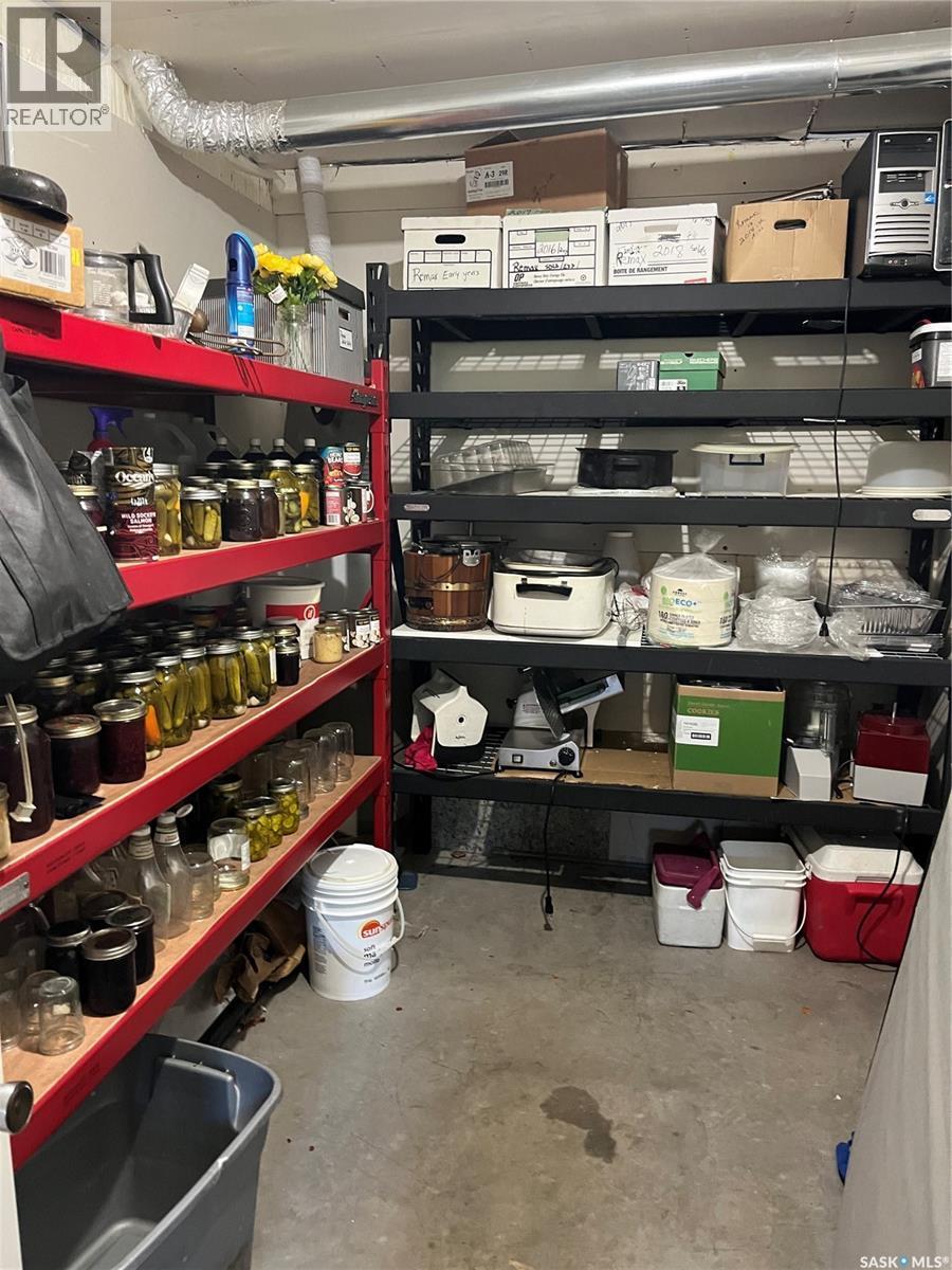 105 Jim Headington Way, Wadena, SK - Indoor