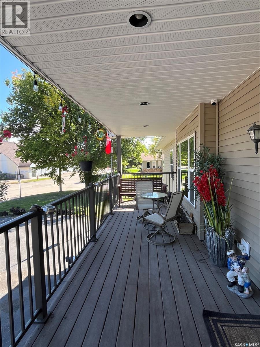 105 Jim Headington Way, Wadena, SK - Outdoor With Deck Patio Veranda With Exterior