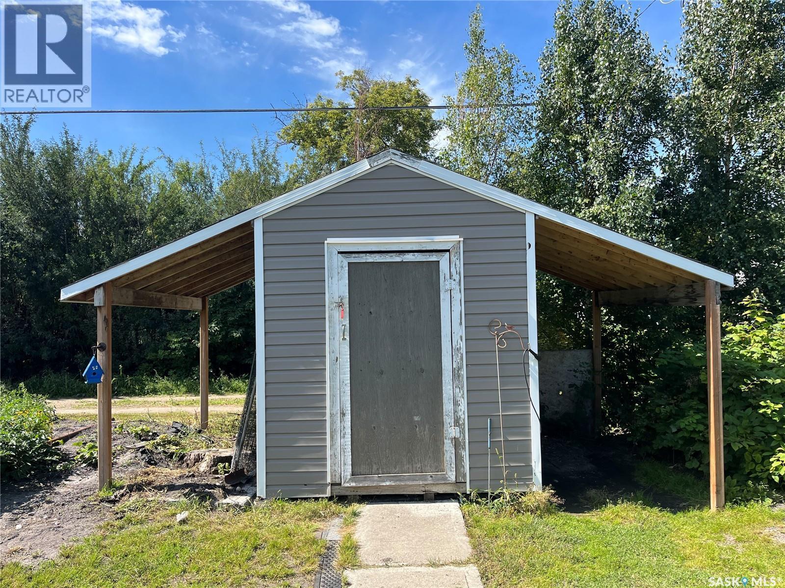 105 Jim Headington Way, Wadena, SK - Outdoor