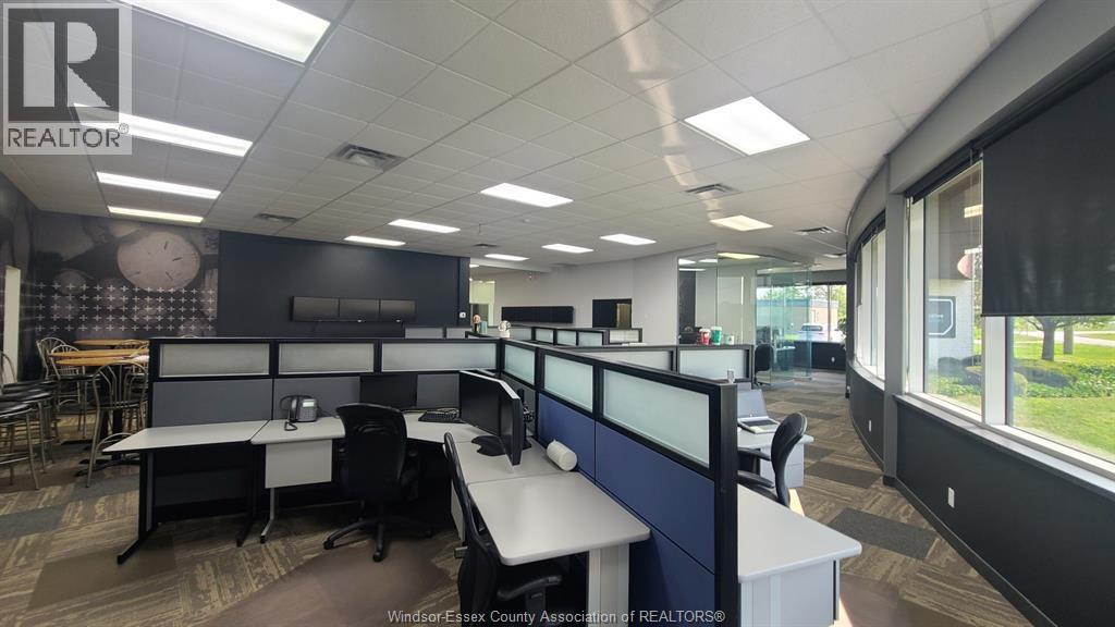 4600 Rhodes Drive Unit# 3, Windsor, ON