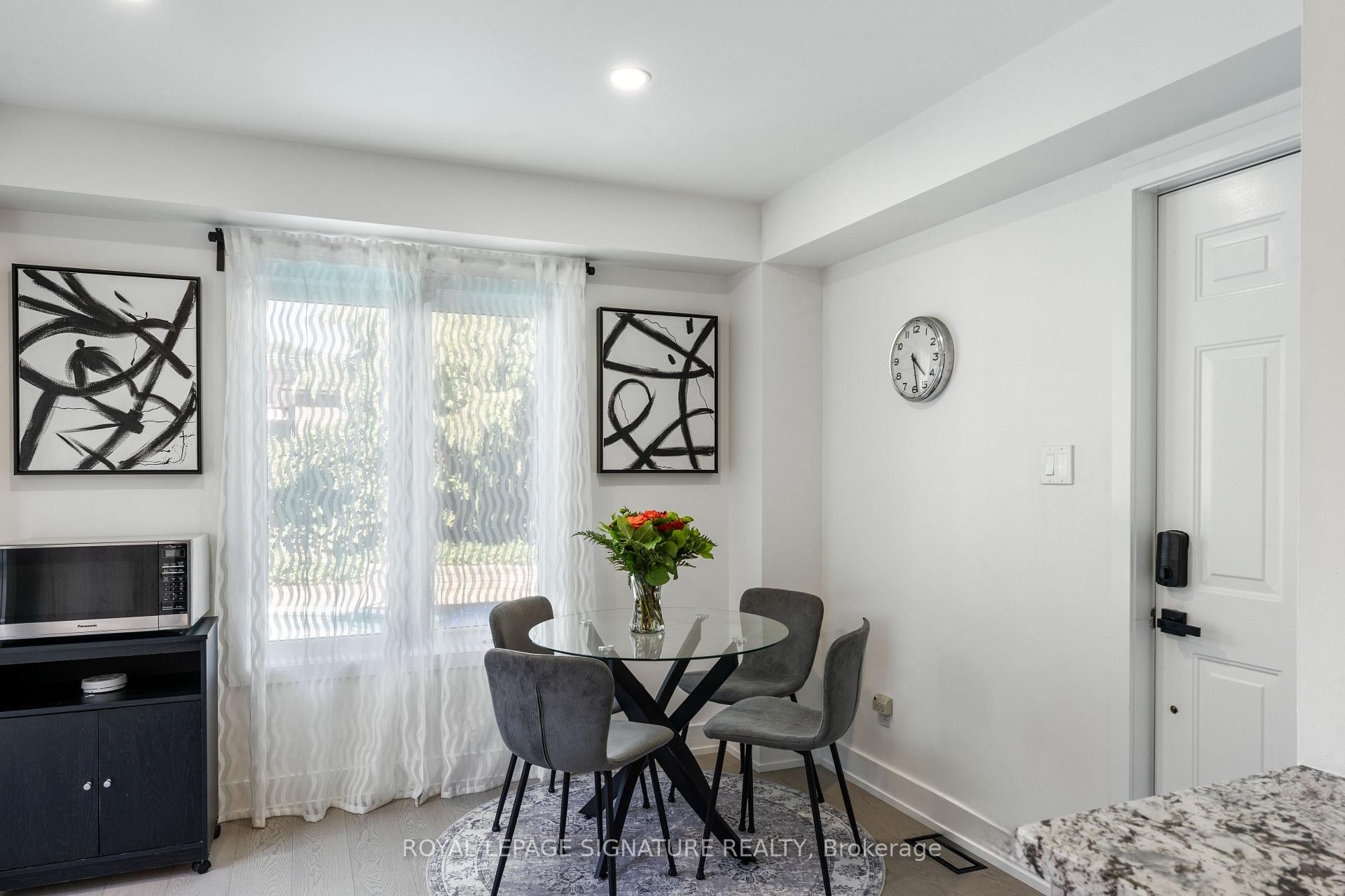 2545 Evelyn Court, Mississauga, ON - Indoor Photo Showing Dining Room