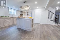 Island to 2nd kitchen -