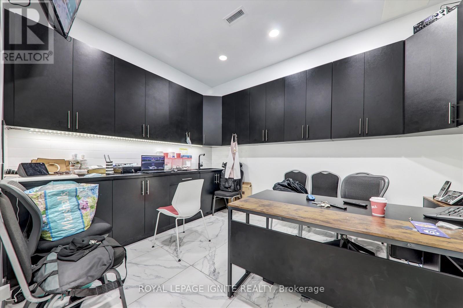 45 - 750 Birchmount Road, Toronto, ON