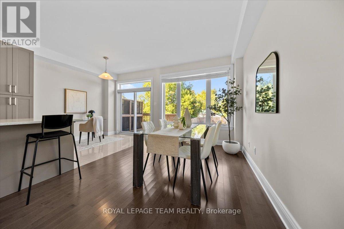 227 Bert Hall Street, Arnprior, ON - Indoor Photo Showing Dining Room