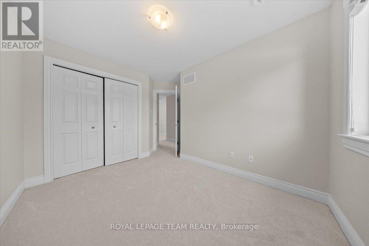 227 Bert Hall Street, Arnprior, ON - Indoor Photo Showing Other Room