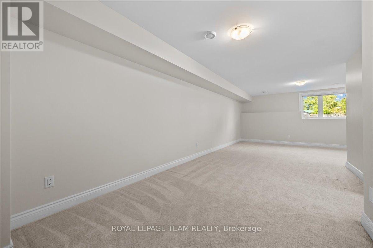 227 Bert Hall Street, Arnprior, ON - Indoor Photo Showing Other Room