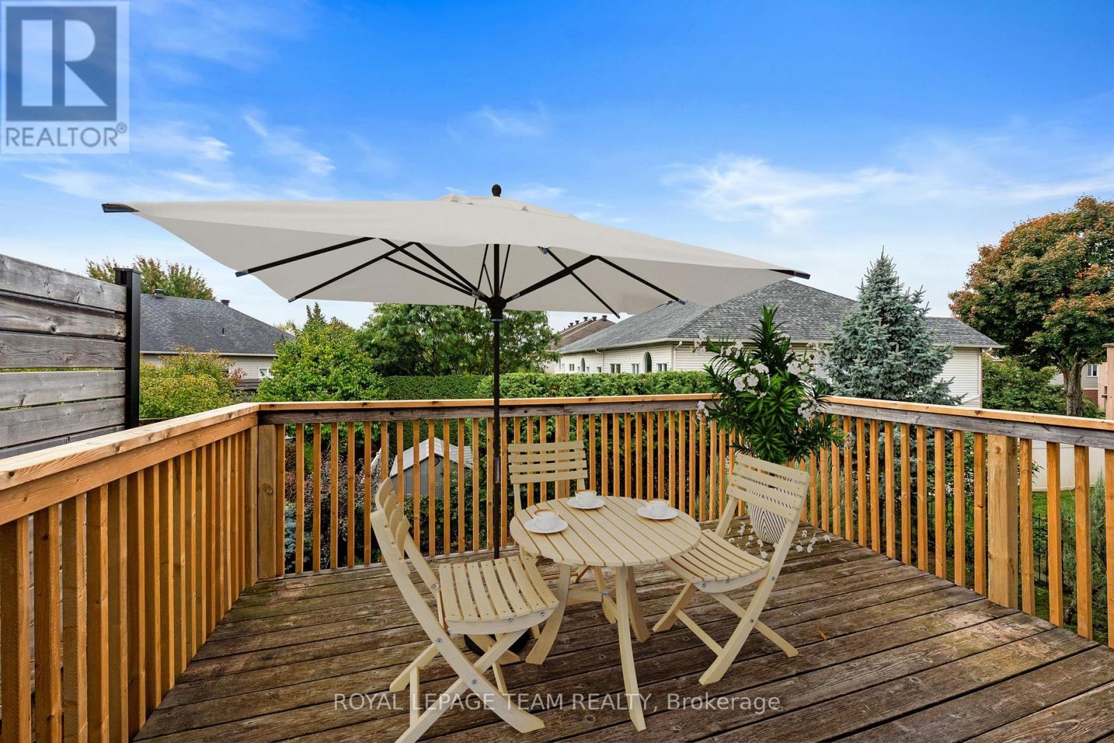This image has been virtually staged - 137 Macassa Circle, Ottawa, ON - Outdoor With Deck Patio Veranda With Exterior