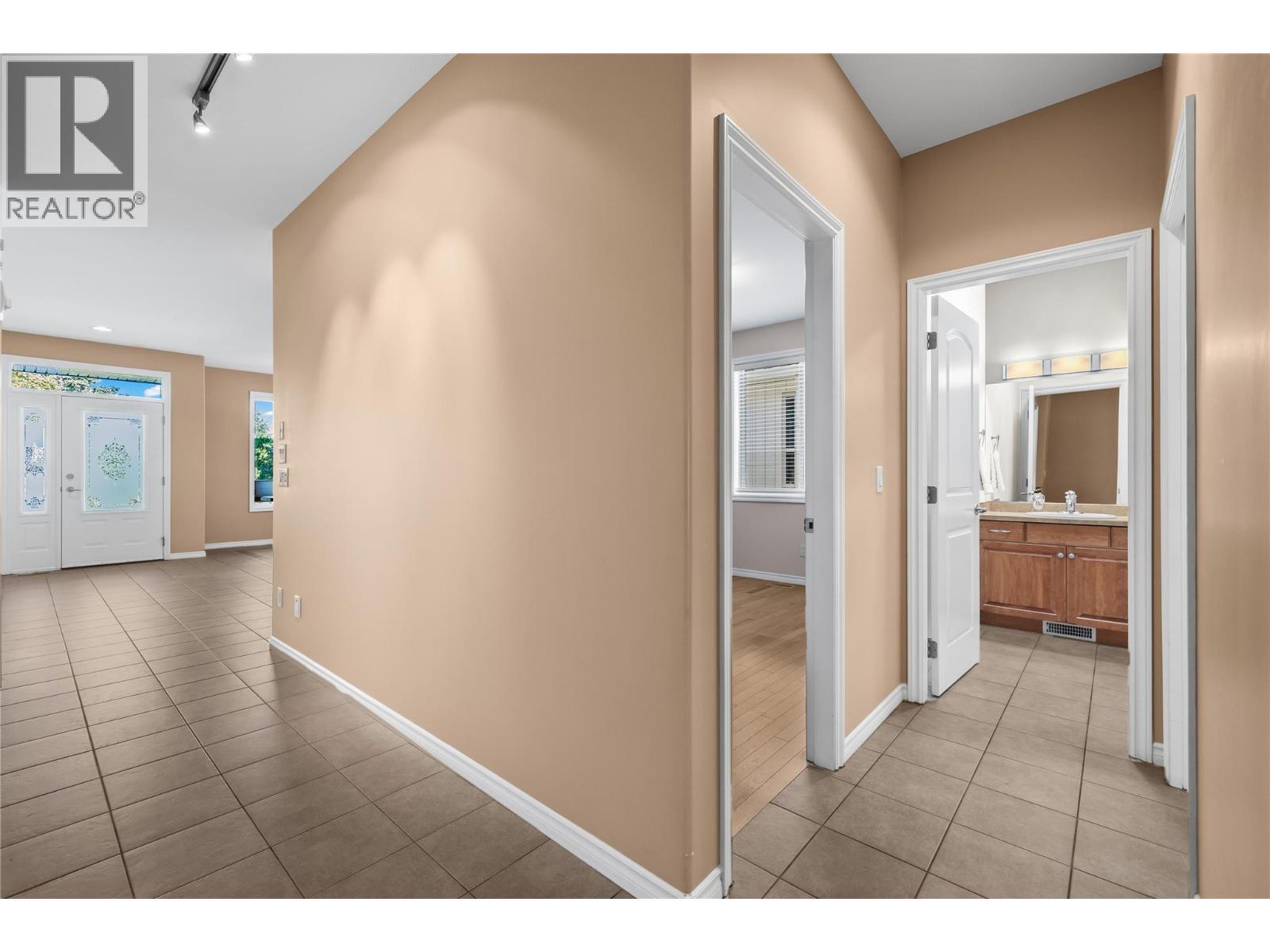 1405 Guisachan Place Unit# 117, Kelowna, BC - Indoor Photo Showing Other Room