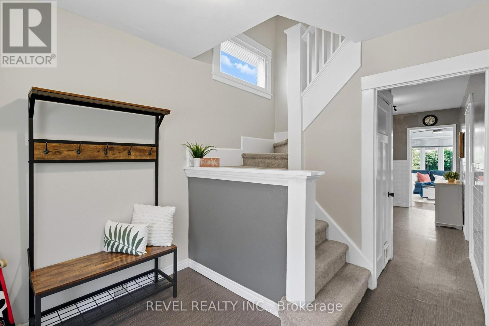 197 Balmoral Avenue S, Hamilton, ON - Indoor Photo Showing Other Room