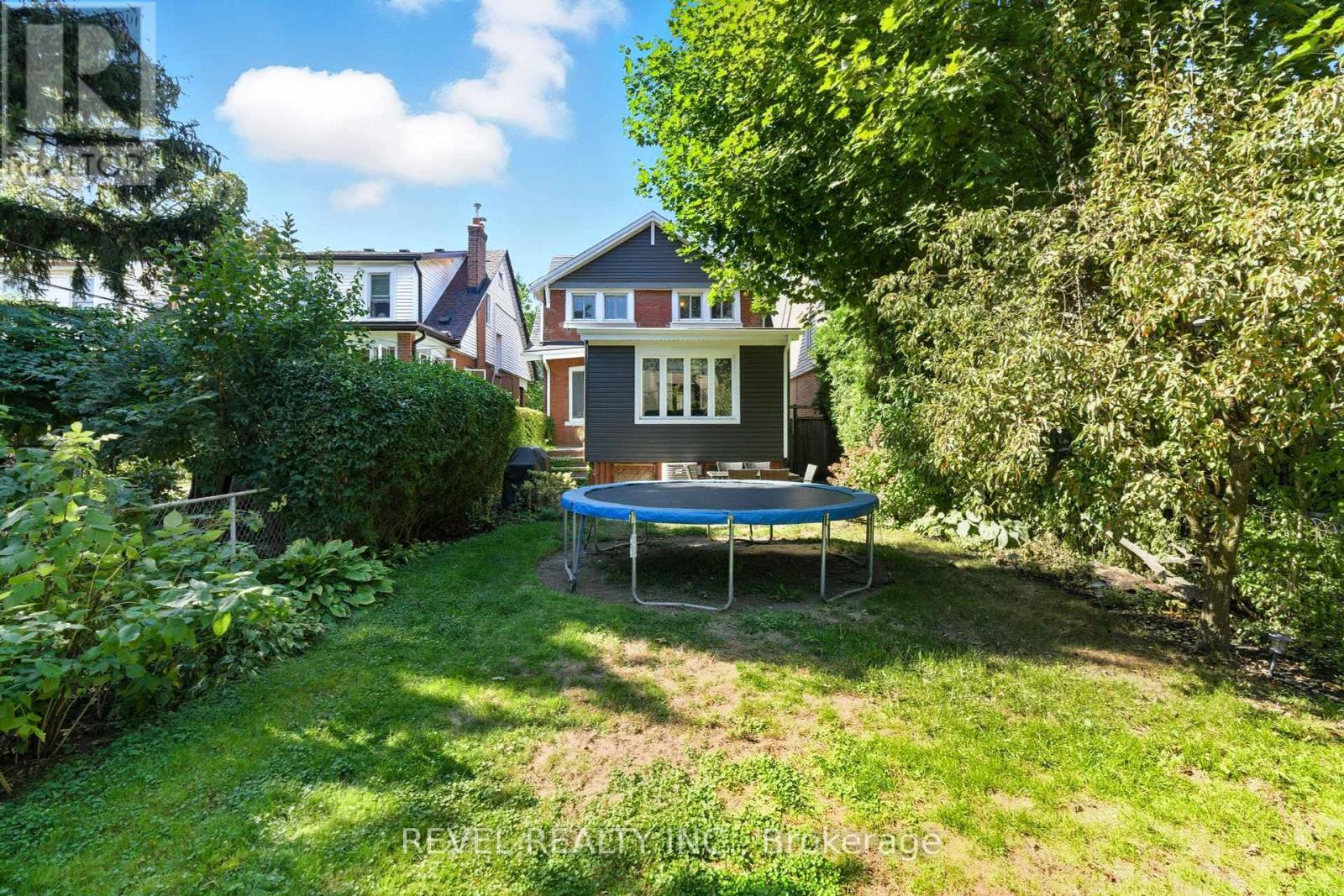 197 Balmoral Avenue S, Hamilton, ON - Outdoor