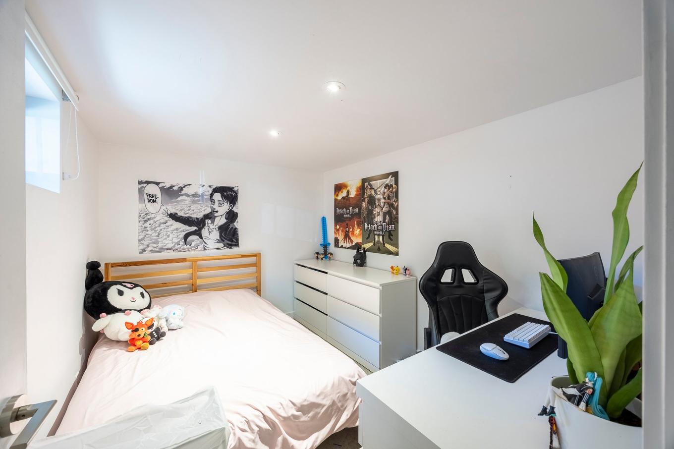 Chambre à coucher - 8377 - 8379 Rue Foucher, Montréal (Villeray/Saint-Michel/Parc-Extension), QC - Indoor