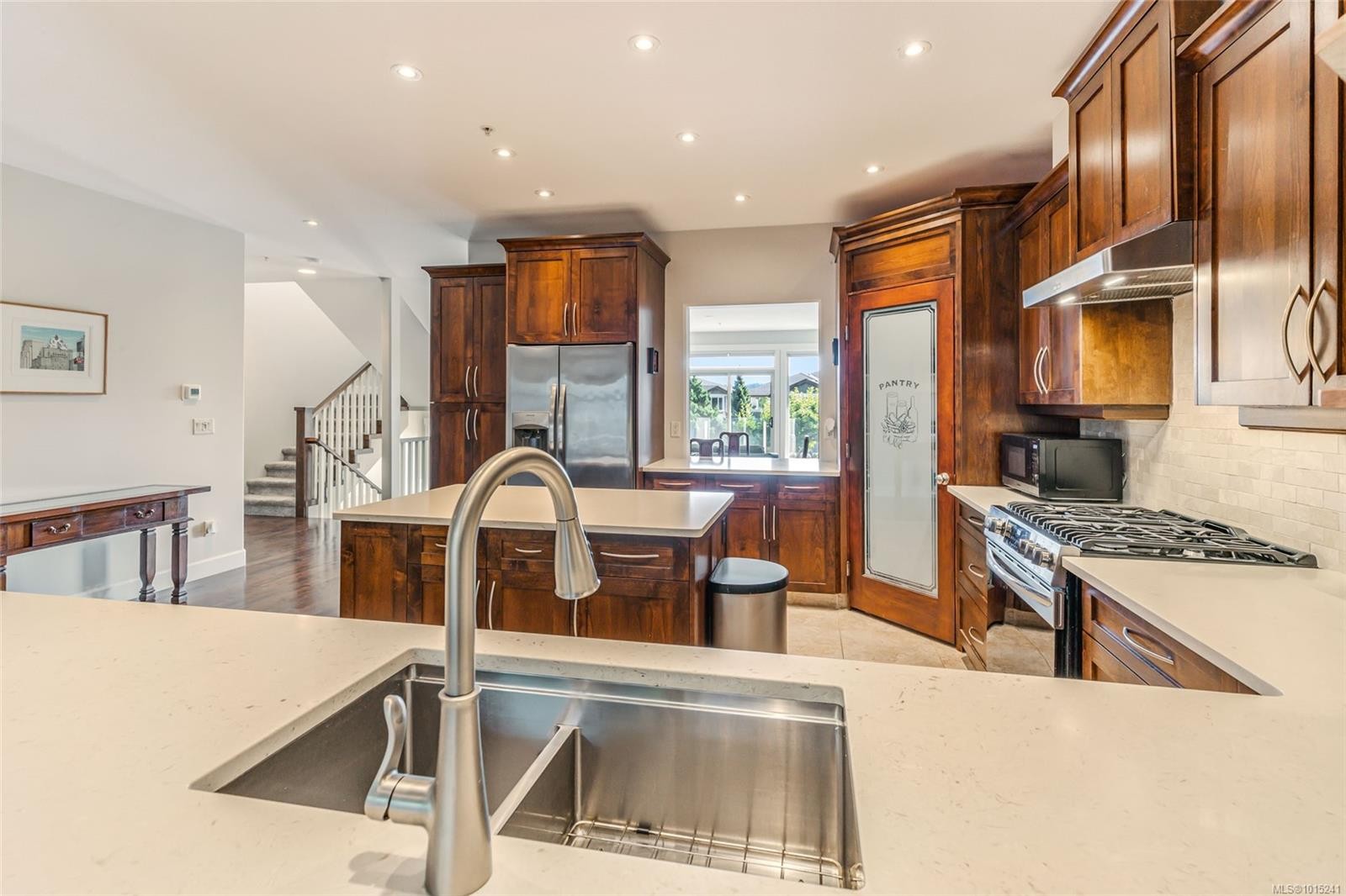 3026 Waterstone Way, Nanaimo, BC - Indoor Photo Showing Kitchen With Double Sink With Upgraded Kitchen