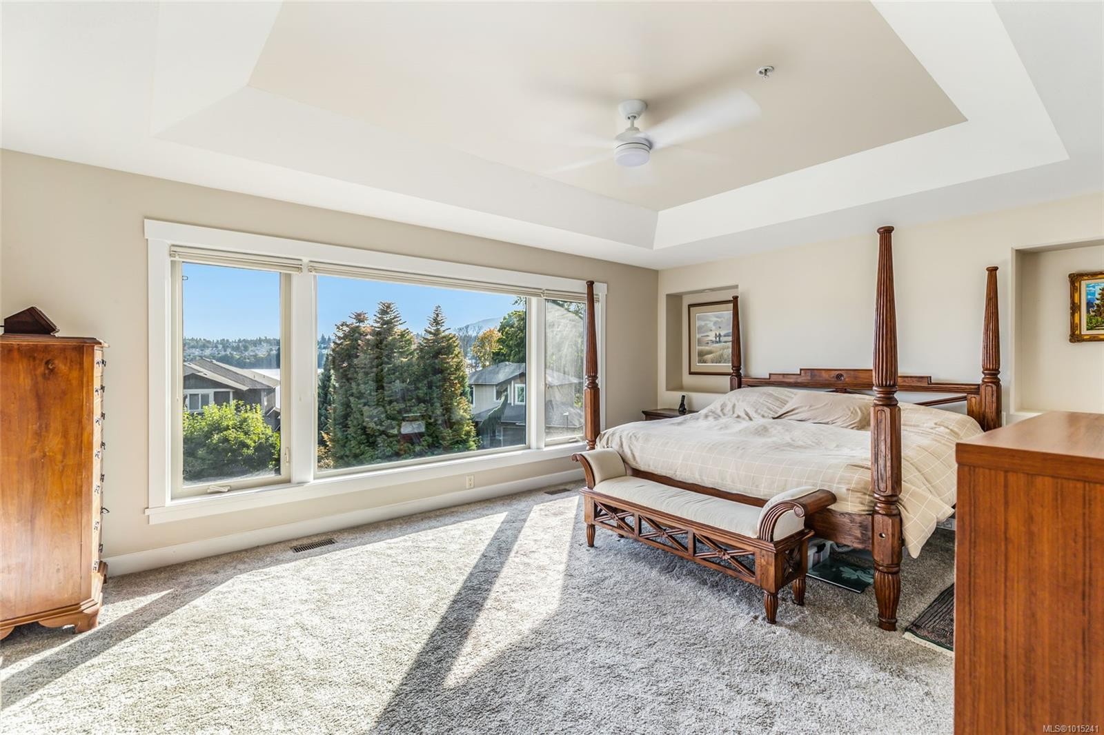 3026 Waterstone Way, Nanaimo, BC - Indoor Photo Showing Bedroom