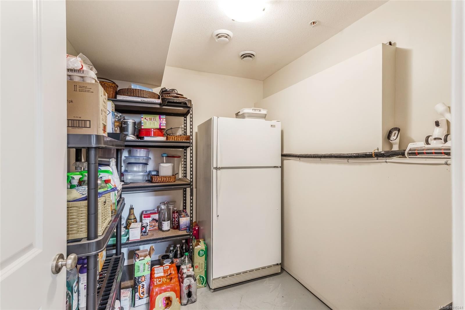 3026 Waterstone Way, Nanaimo, BC - Indoor