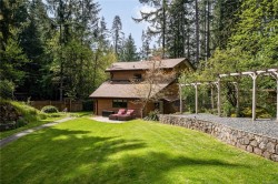 2446 Sommer Lane Shawnigan Lake, BC V0R 2W1