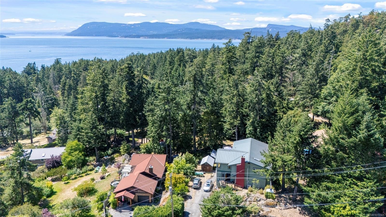 3705 Signal Hill Rd, Pender Island, BC