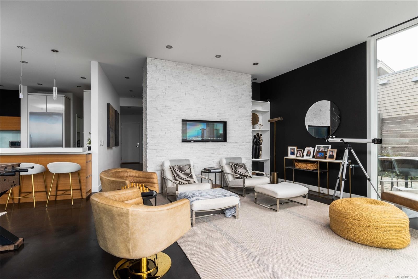 2086 Marne St, Oak Bay, BC