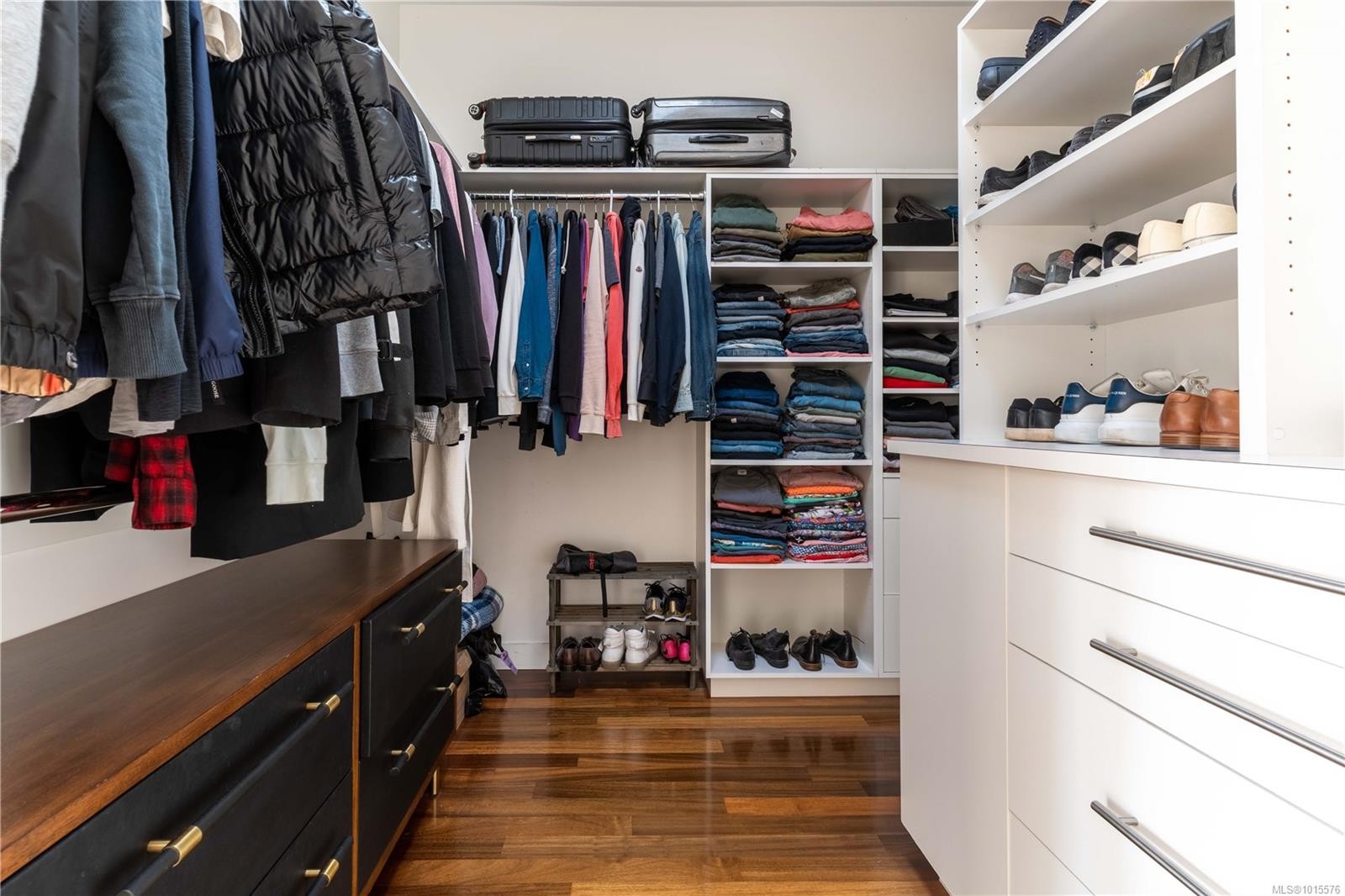 2086 Marne St, Oak Bay, BC