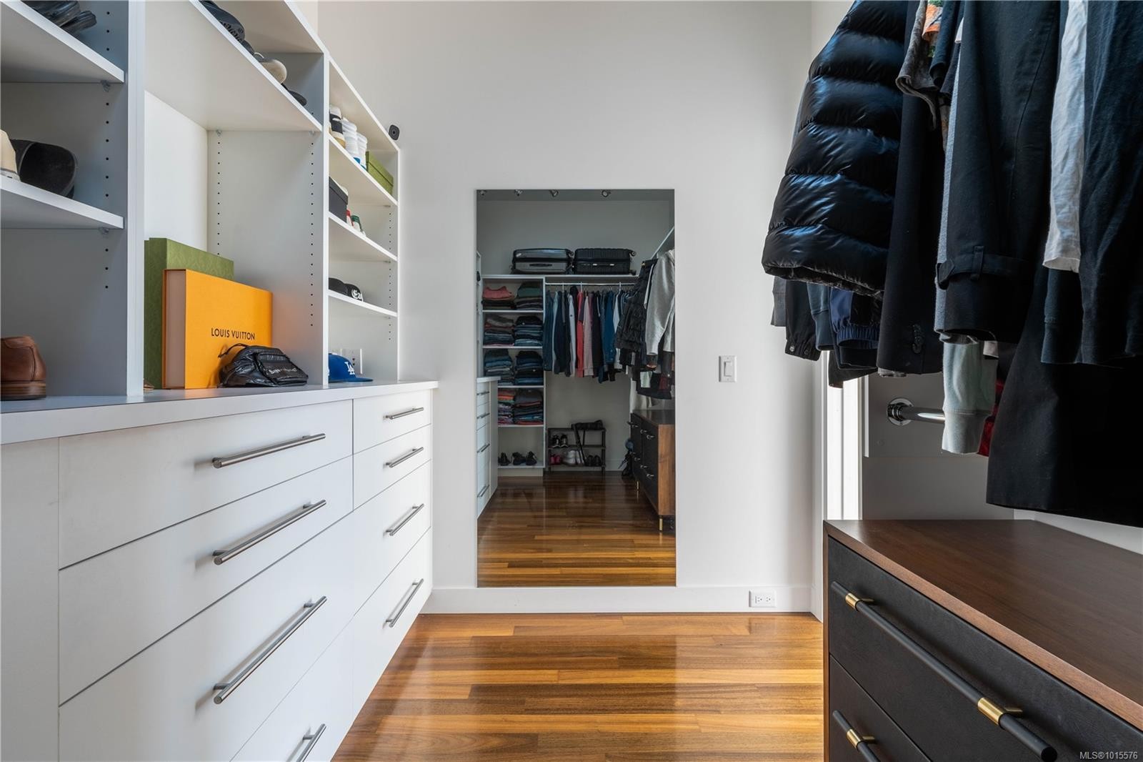 2086 Marne St, Oak Bay, BC