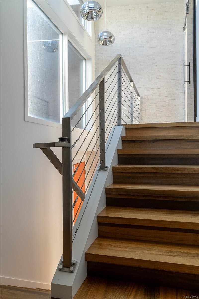 2086 Marne St, Oak Bay, BC