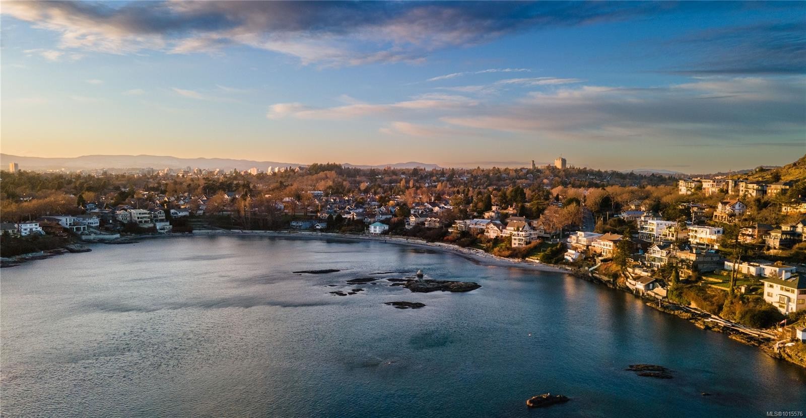 2086 Marne St, Oak Bay, BC