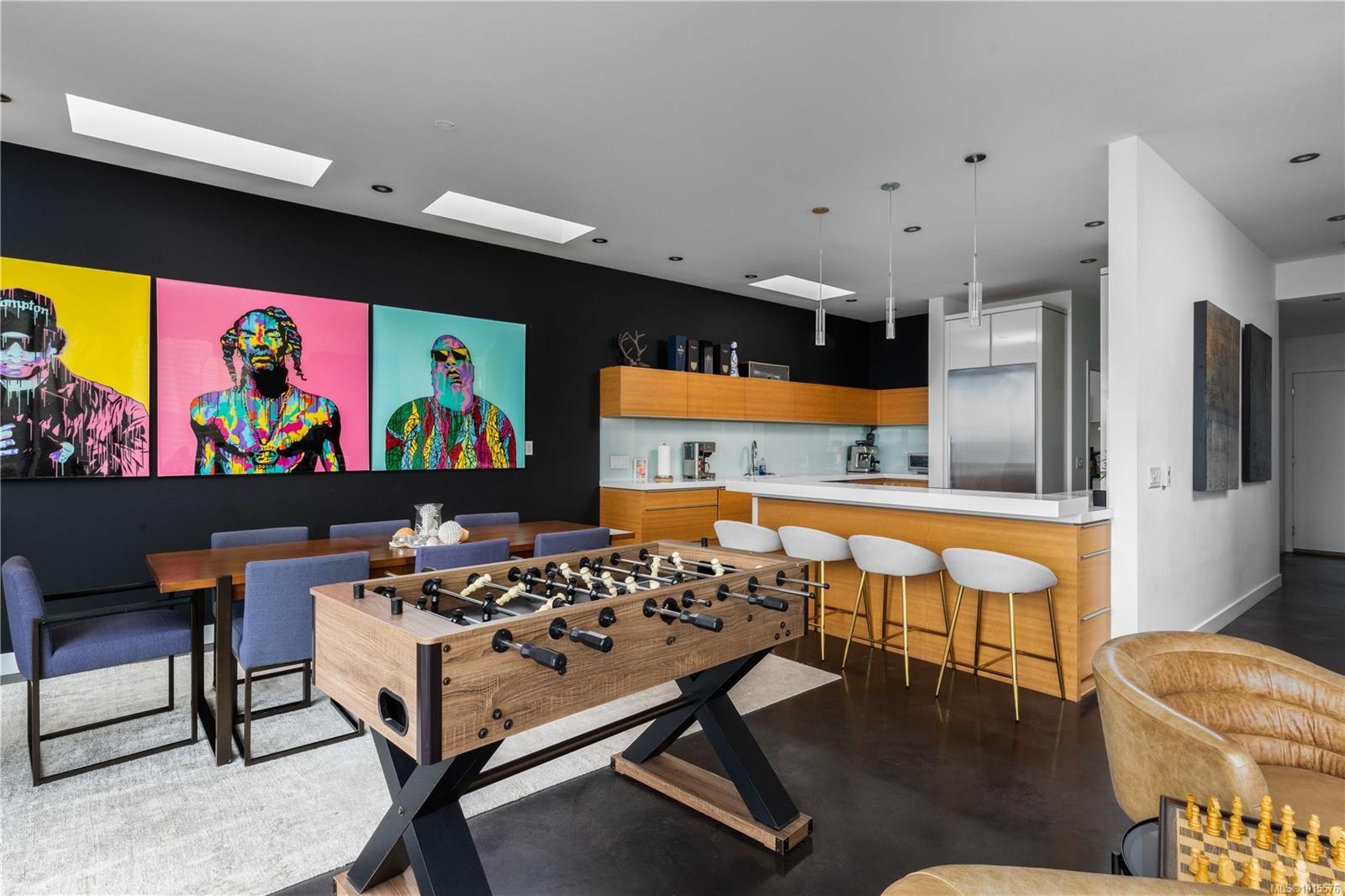 2086 Marne St, Oak Bay, BC