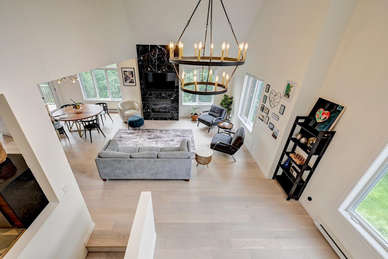 Vue d'ensemble - 216 Rue Donnacona, Dollard-Des-Ormeaux, QC - Indoor