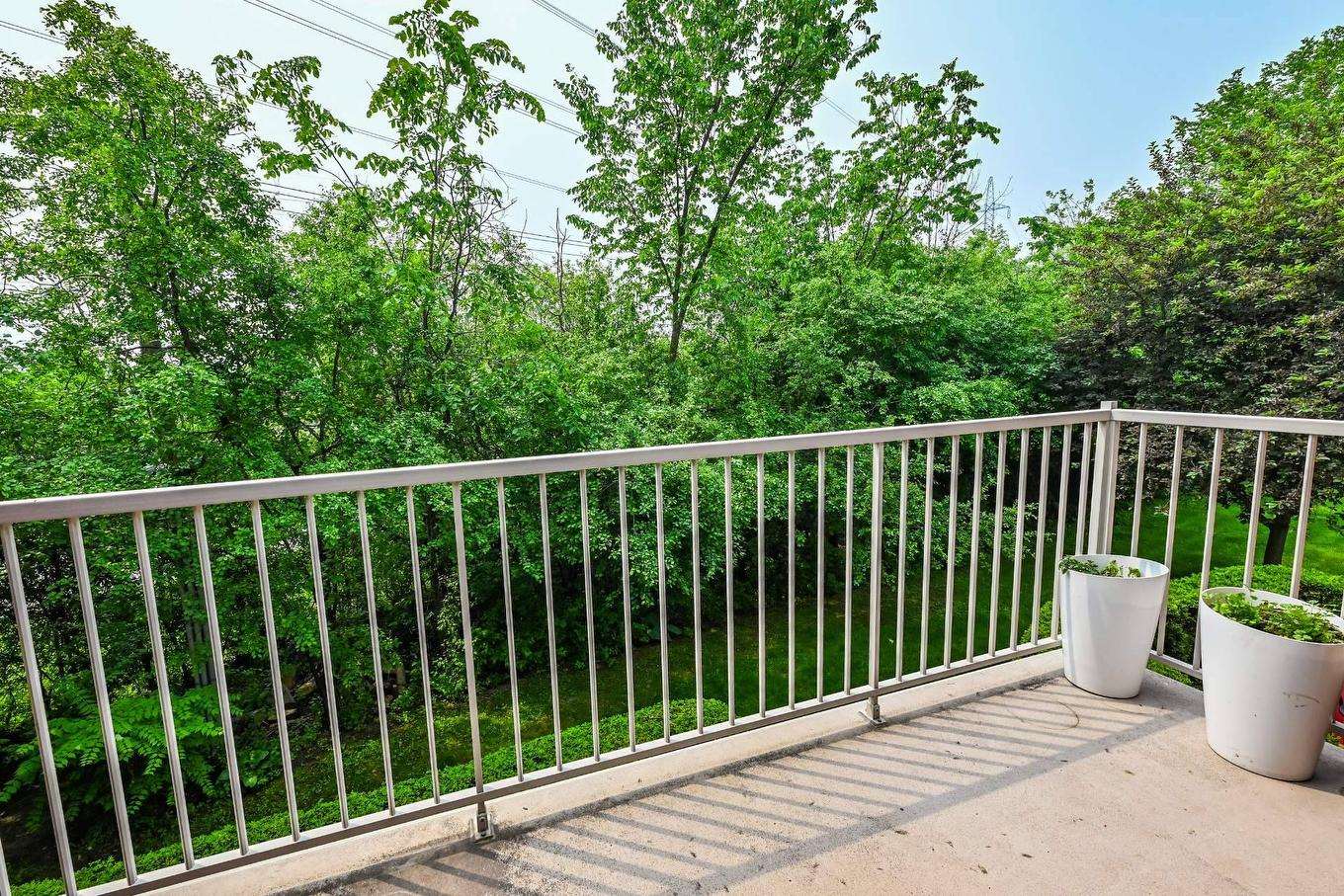 Balcon - 216 Rue Donnacona, Dollard-Des-Ormeaux, QC - Outdoor With Balcony