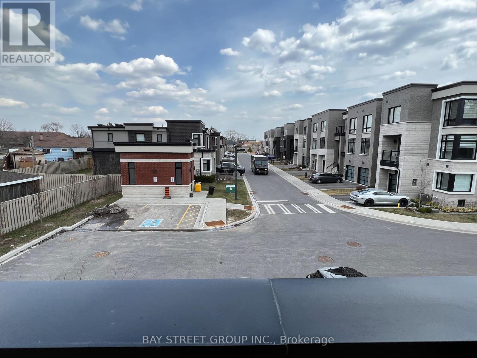 1310 Gull Crossing Road, Pickering, ON - Outdoor