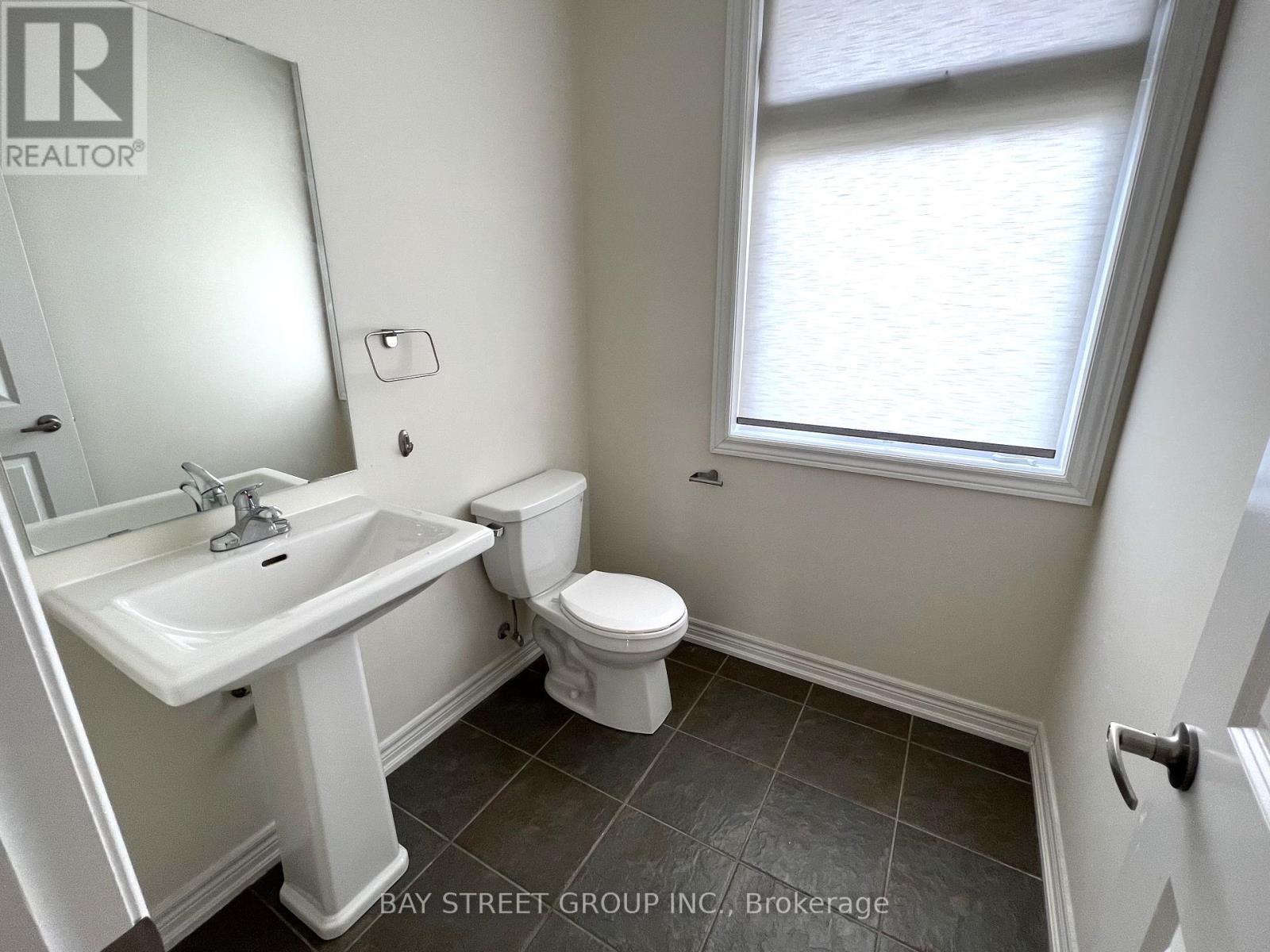 1310 Gull Crossing Road, Pickering, ON - Indoor Photo Showing Bathroom
