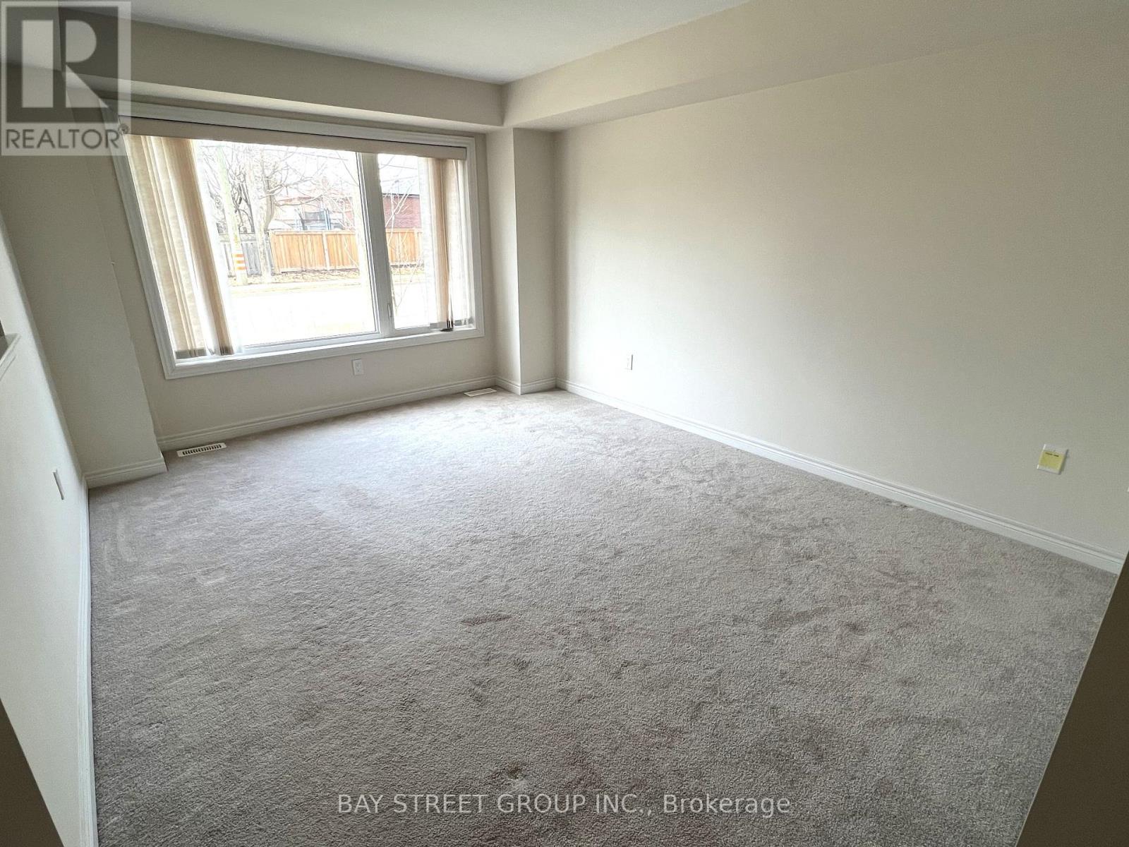 1310 Gull Crossing Road, Pickering, ON - Indoor Photo Showing Other Room