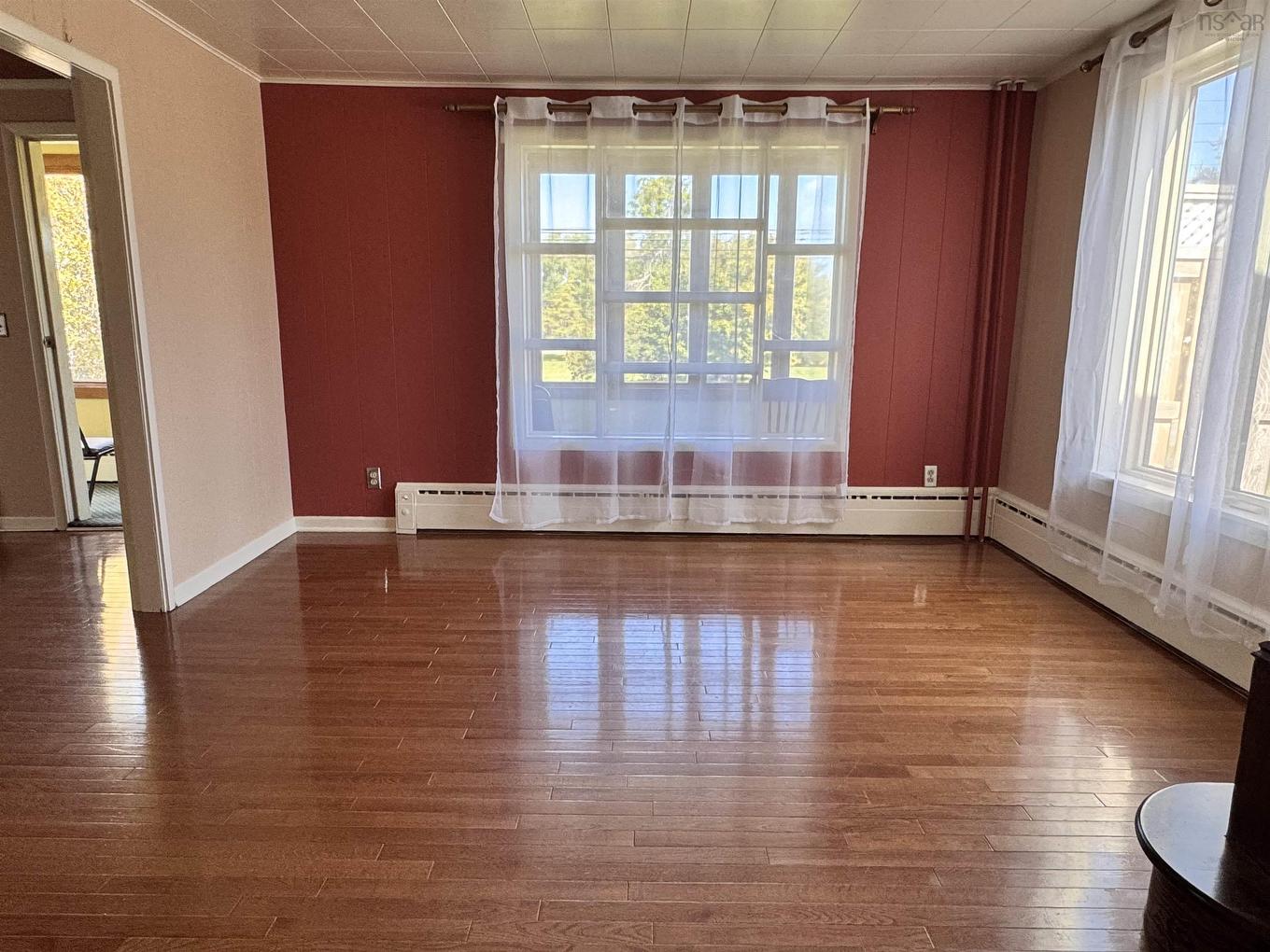 325 Reserve Street, Glace Bay, NS