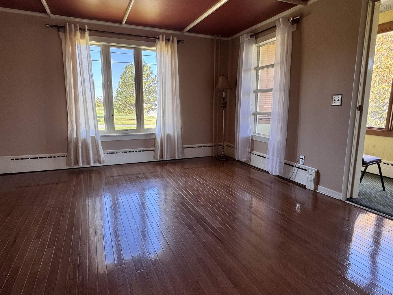 325 Reserve Street, Glace Bay, NS