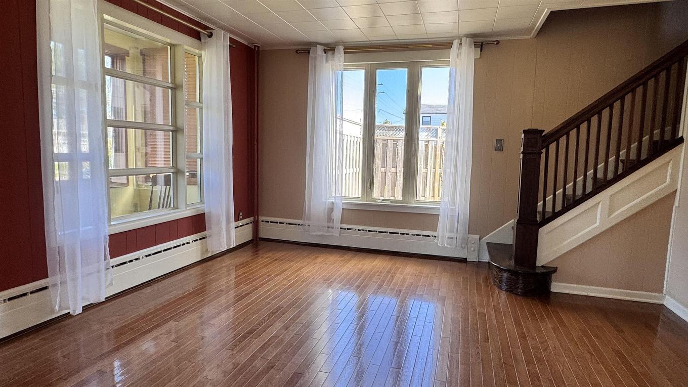 325 Reserve Street, Glace Bay, NS