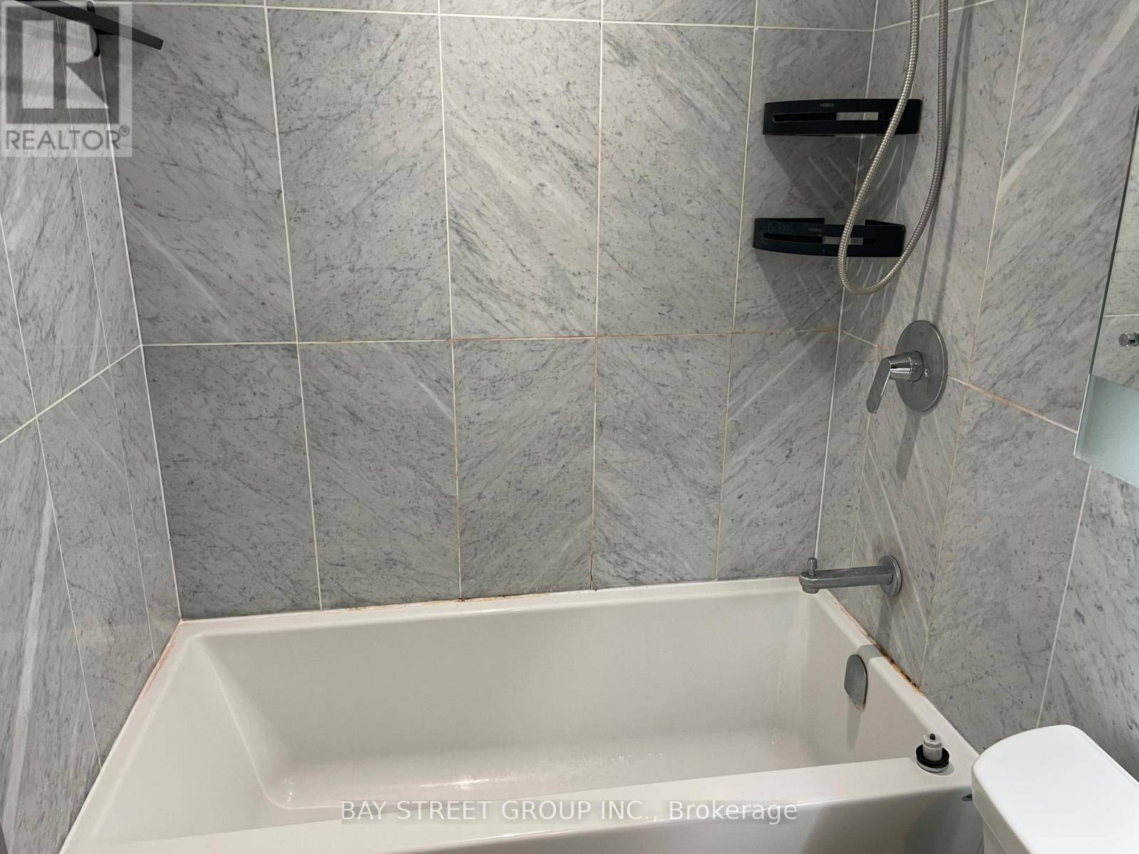 602 - 70 Queens Wharf Road, Toronto, ON - Indoor Photo Showing Bathroom