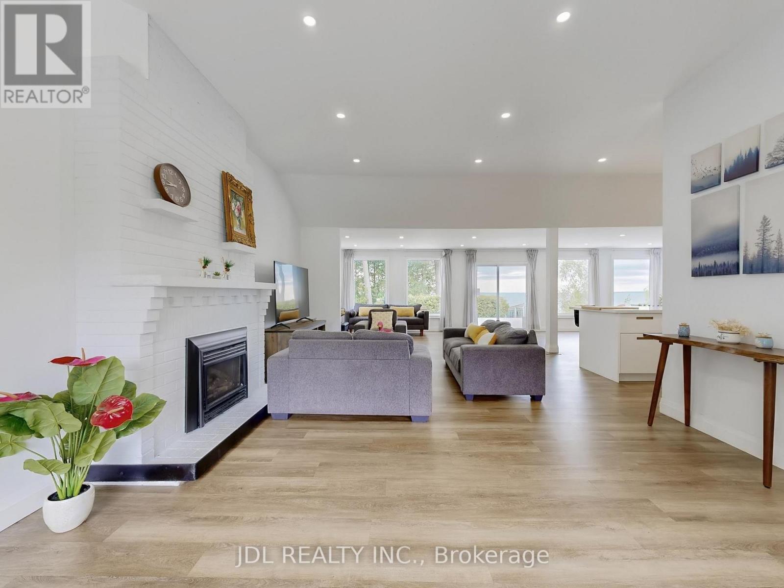 25220 Maple Beach Road, Brock, ON