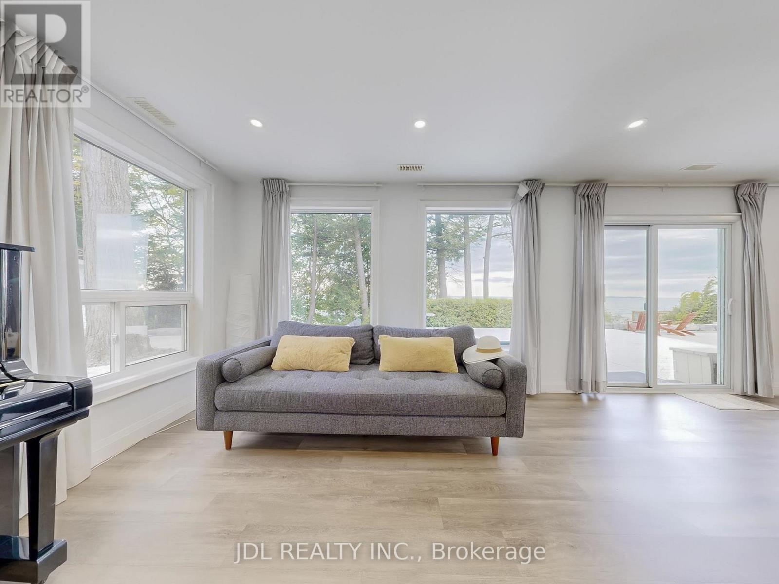 25220 Maple Beach Road, Brock, ON