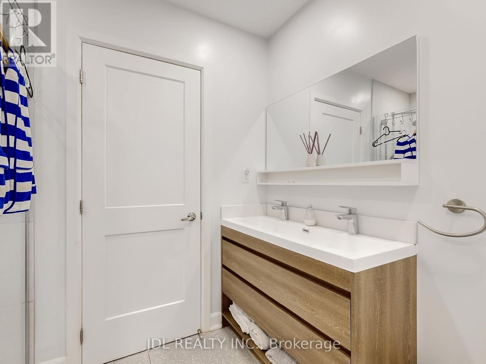 25220 Maple Beach Road, Brock, ON