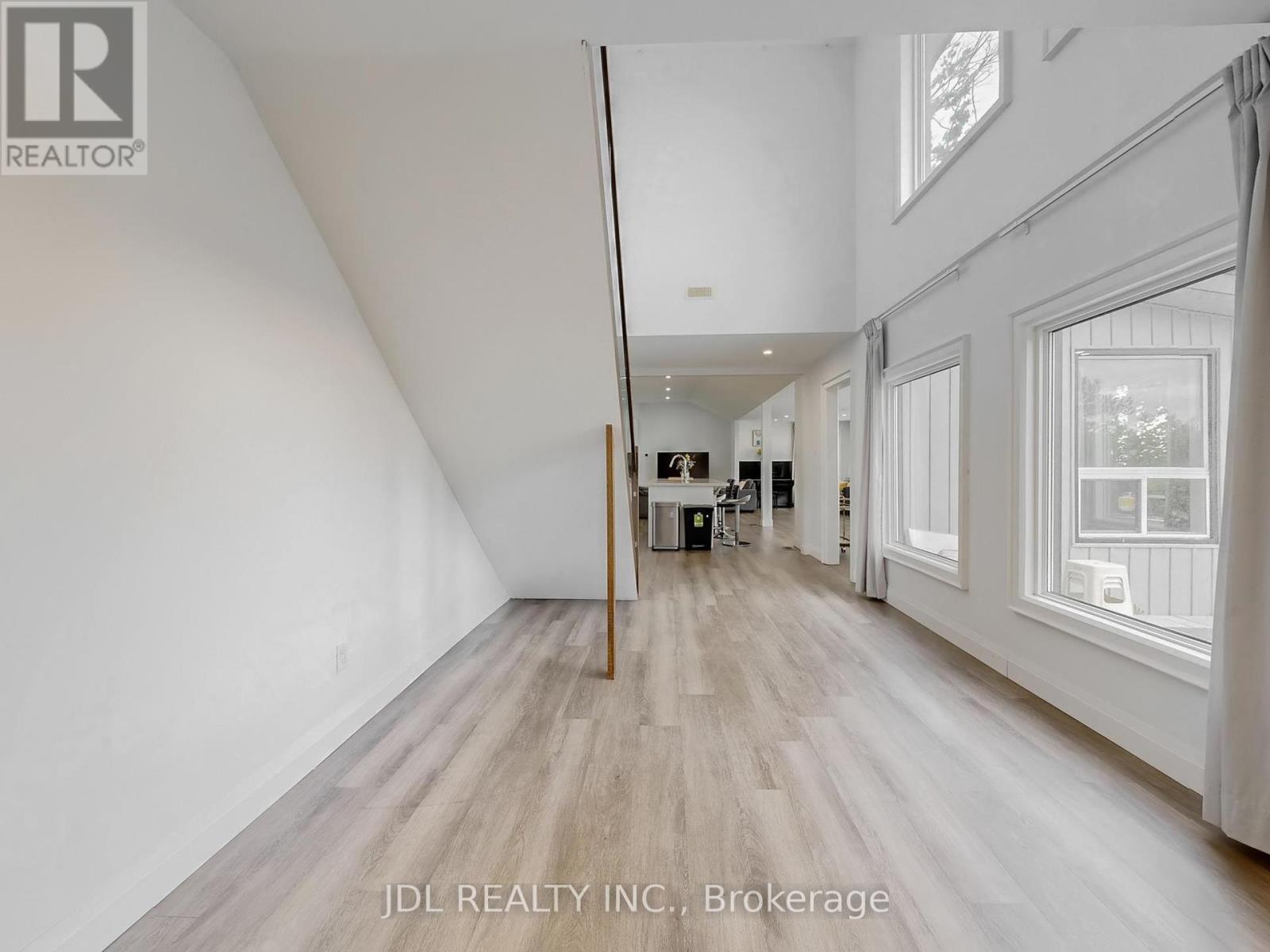 25220 Maple Beach Road, Brock, ON