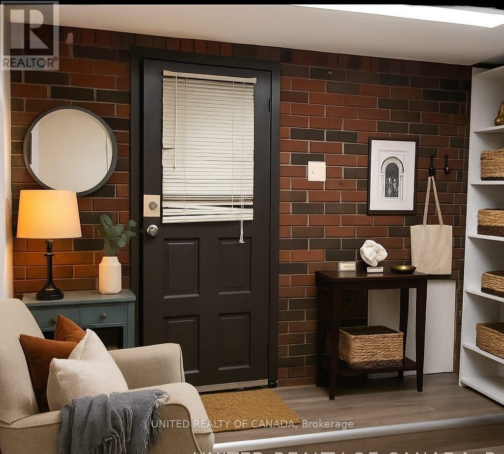 Lower - 126 Weldrick Rd Road W, Richmond Hill, ON - Indoor