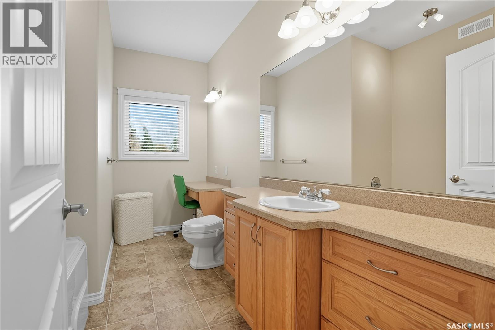 119 Aspen Crescent, Paddockwood Rm No. 520, SK - Indoor Photo Showing Bathroom