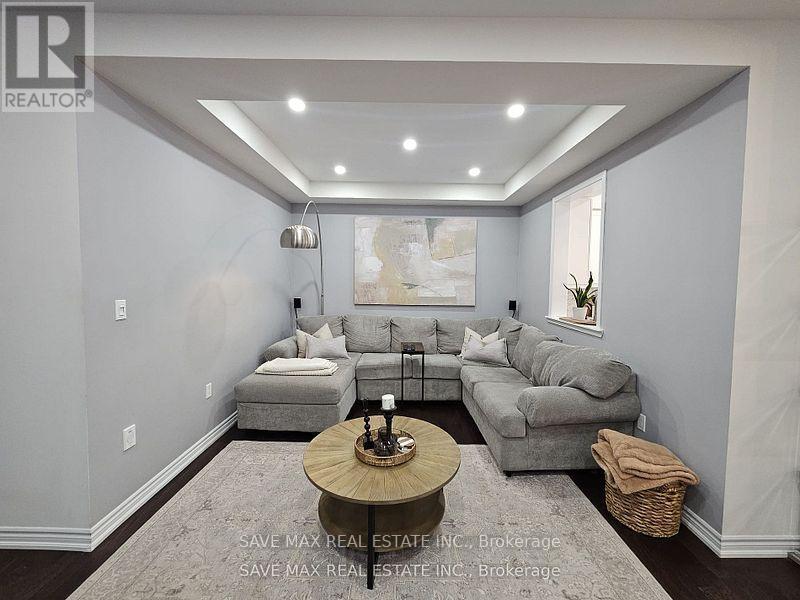 Upper - 105 Whitlock Avenue E, Milton, ON - Indoor