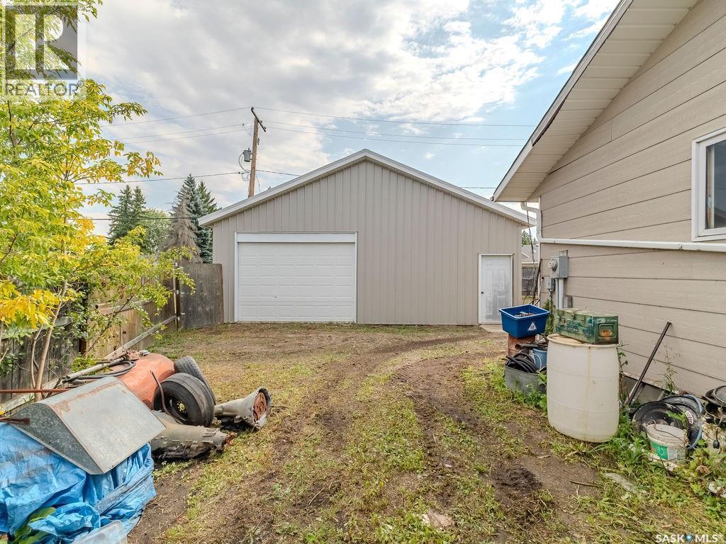 90 2Nd Street, Osler, SK - Outdoor With Exterior