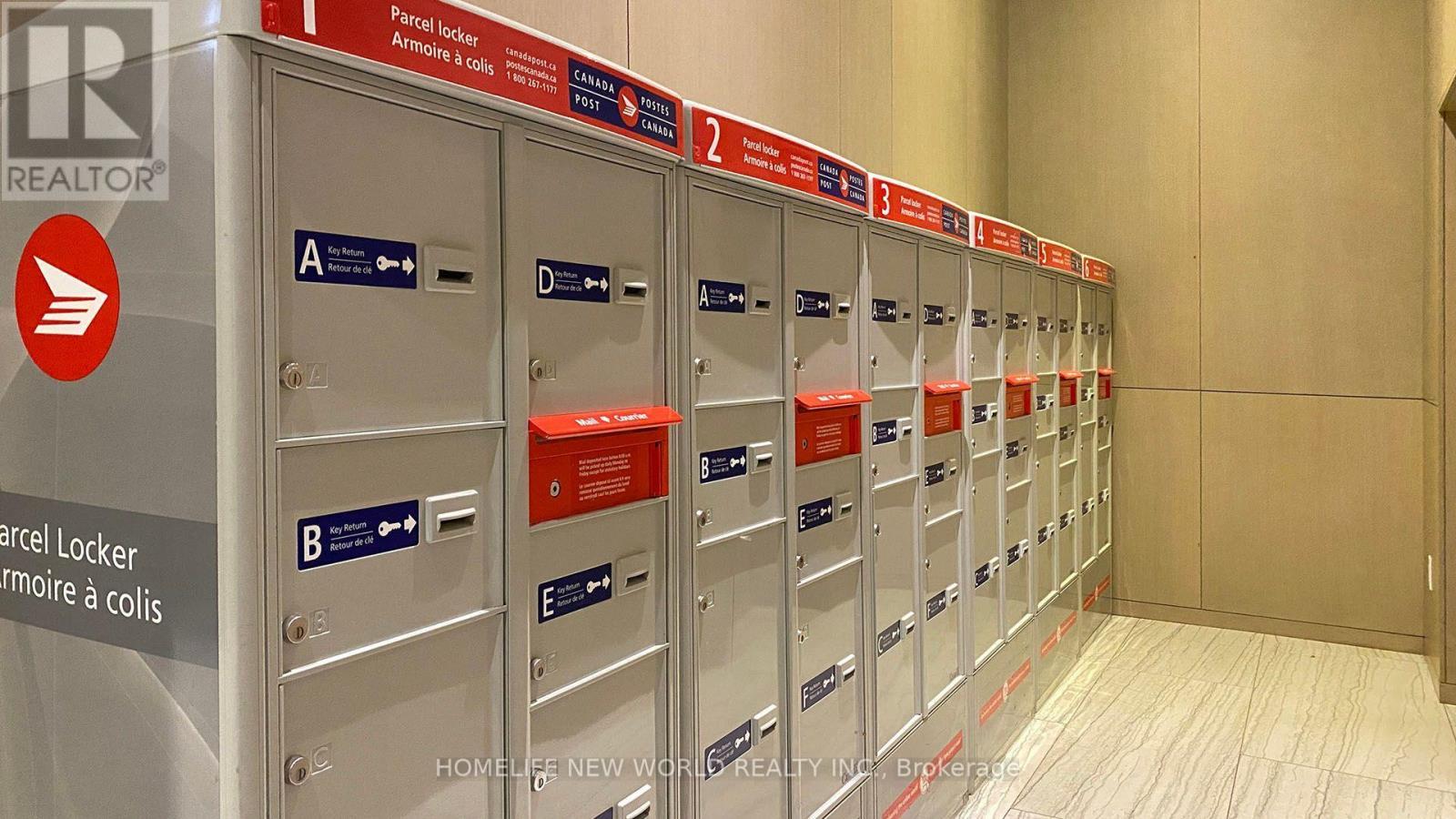 4810 - 88 Harbour Street, Toronto, ON - Indoor