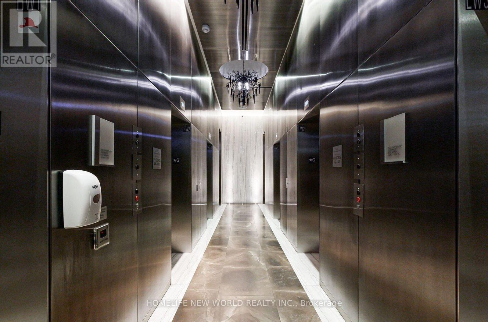 4810 - 88 Harbour Street, Toronto, ON - Indoor Photo Showing Other Room