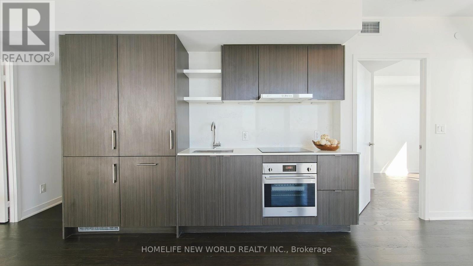 4810 - 88 Harbour Street, Toronto, ON - Indoor