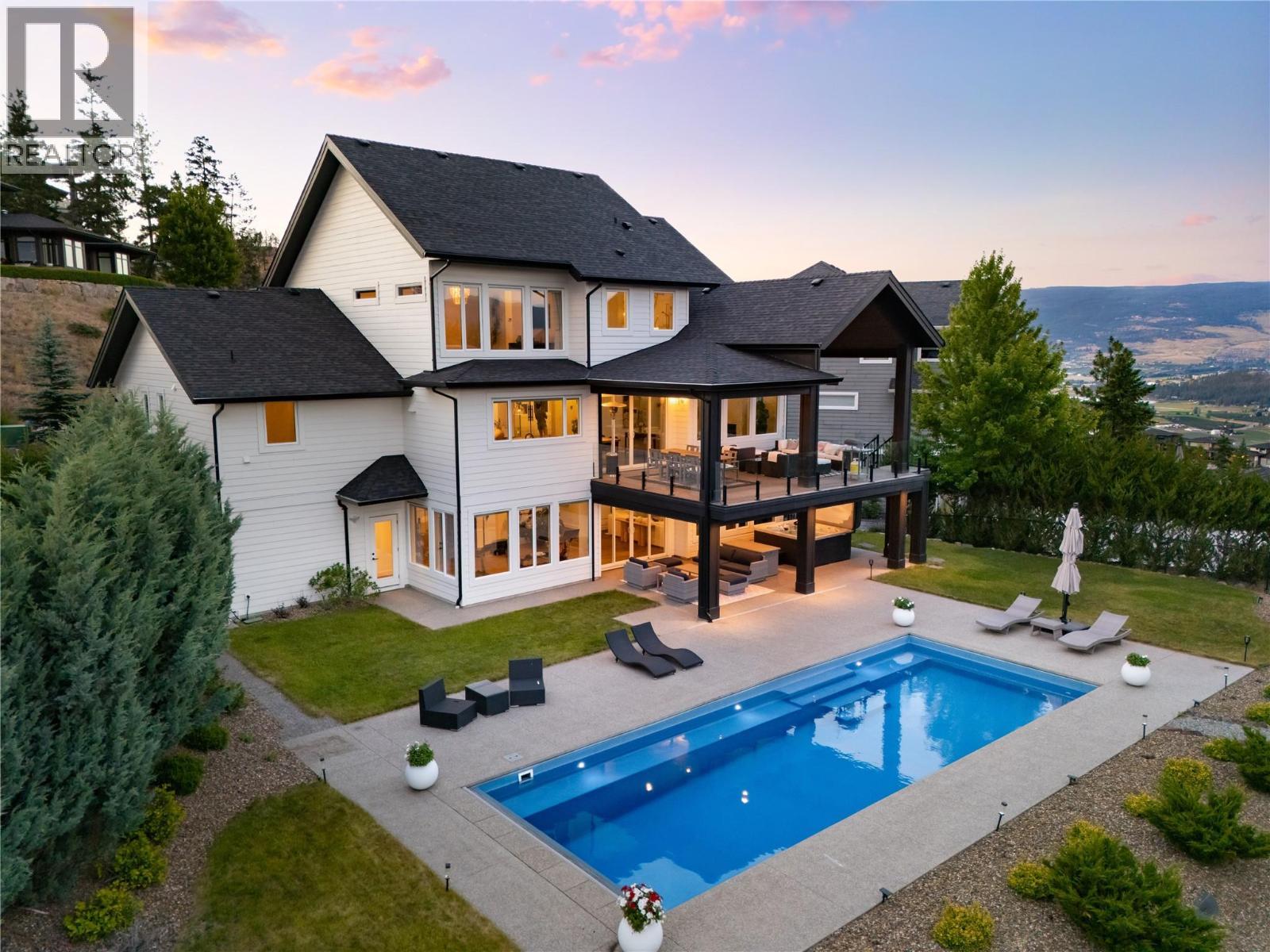 172 Skyland Drive, Kelowna, BC - Outdoor With In Ground Pool With Deck Patio Veranda