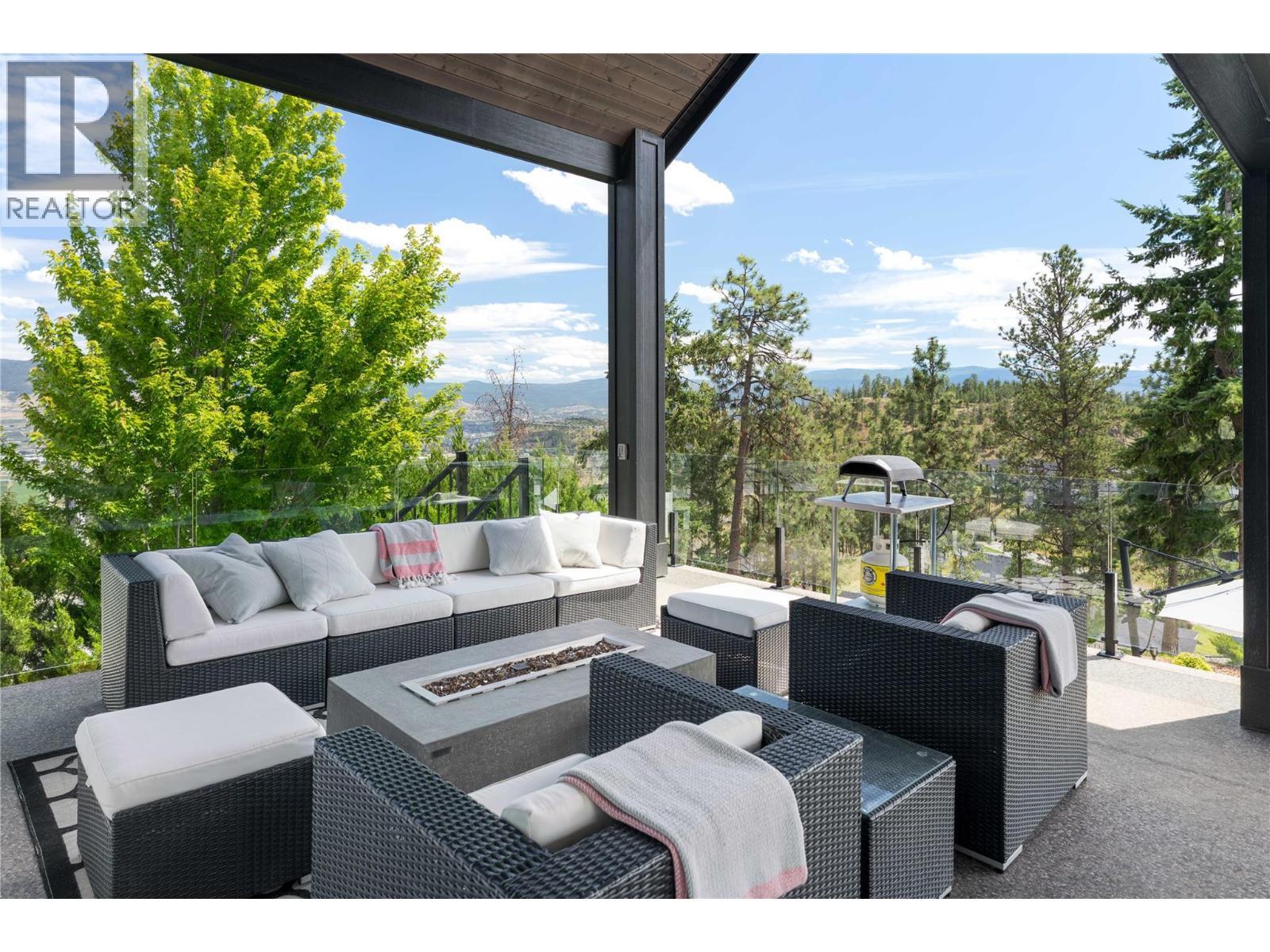 172 Skyland Drive, Kelowna, BC - Outdoor With Deck Patio Veranda With Exterior